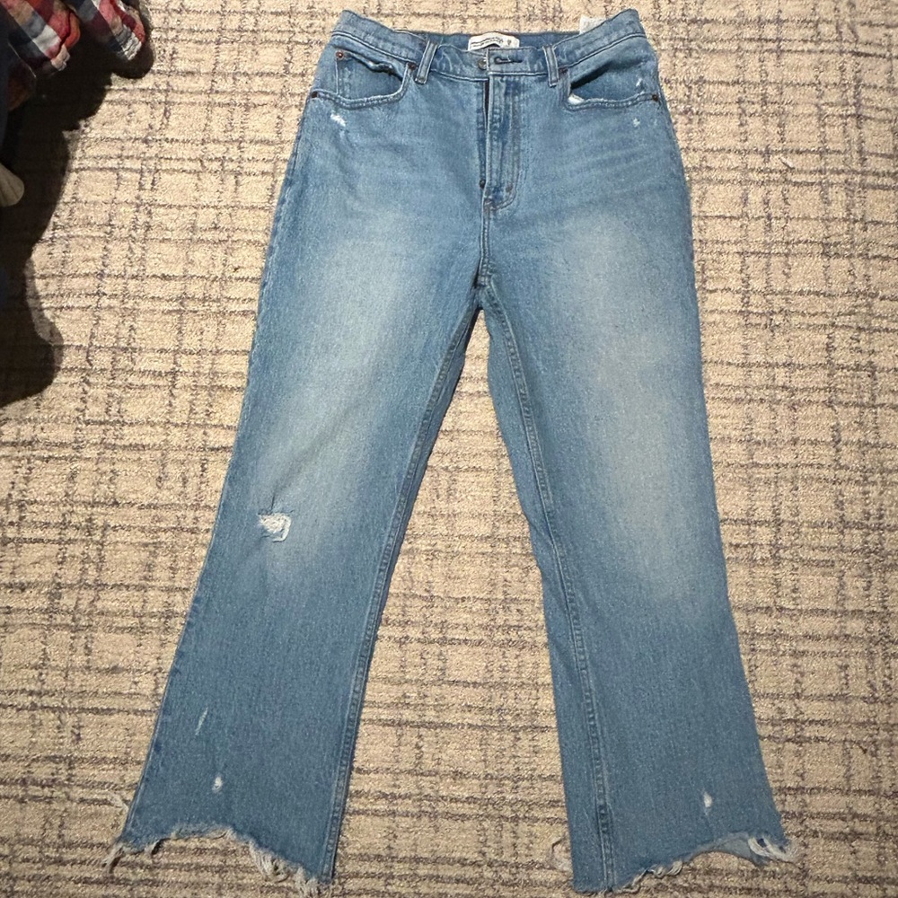 Abercrombie ultra high rise kick flair 28 6R